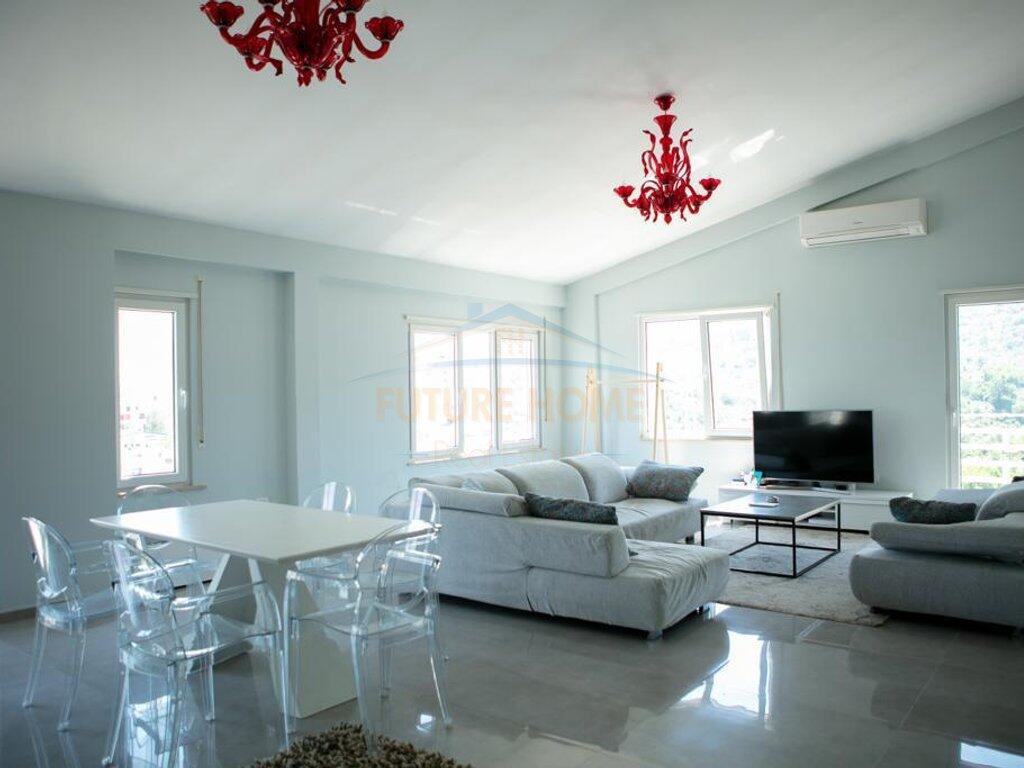 Penthouse 3+1+2 in vendita Lago Secco