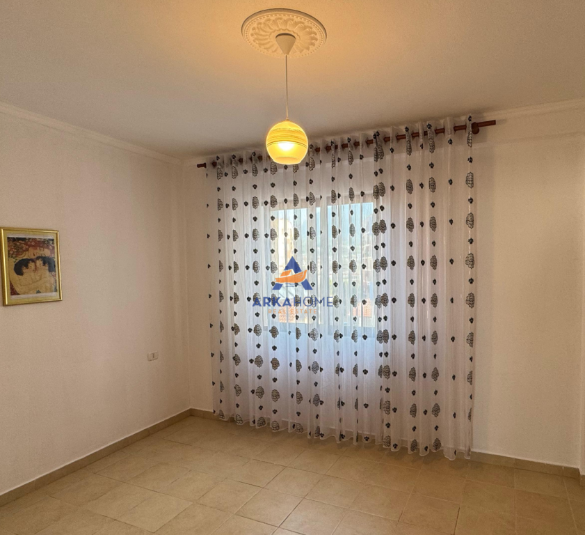 FOR SALE APARTMENT 2+1+BALCONY "FRESK" 129,000 EURO (NEGOTIABLE).
