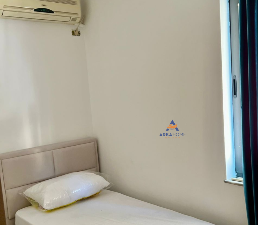 JEPET APARTAMENT ME QERA 2+1 "RRUGA SULEJMAN PASHA ,QENDER" 750 EURO.(PARKIMI I PERFSHIRE).