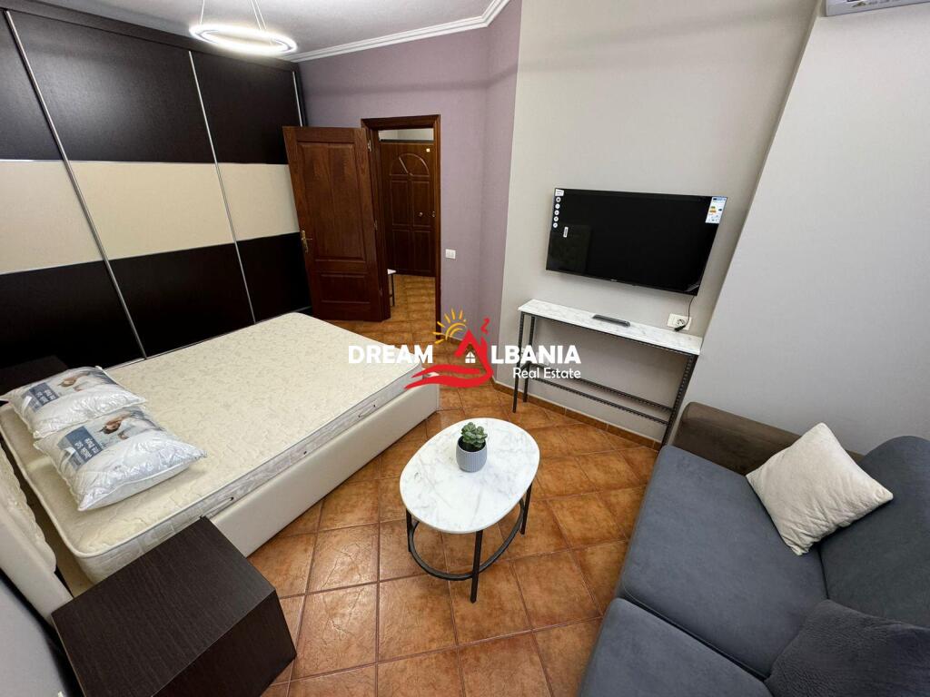 Apartament 1+1 me qera ne Rr Mine Peza, pran Prokuroris, Tirane(ID 42111164)