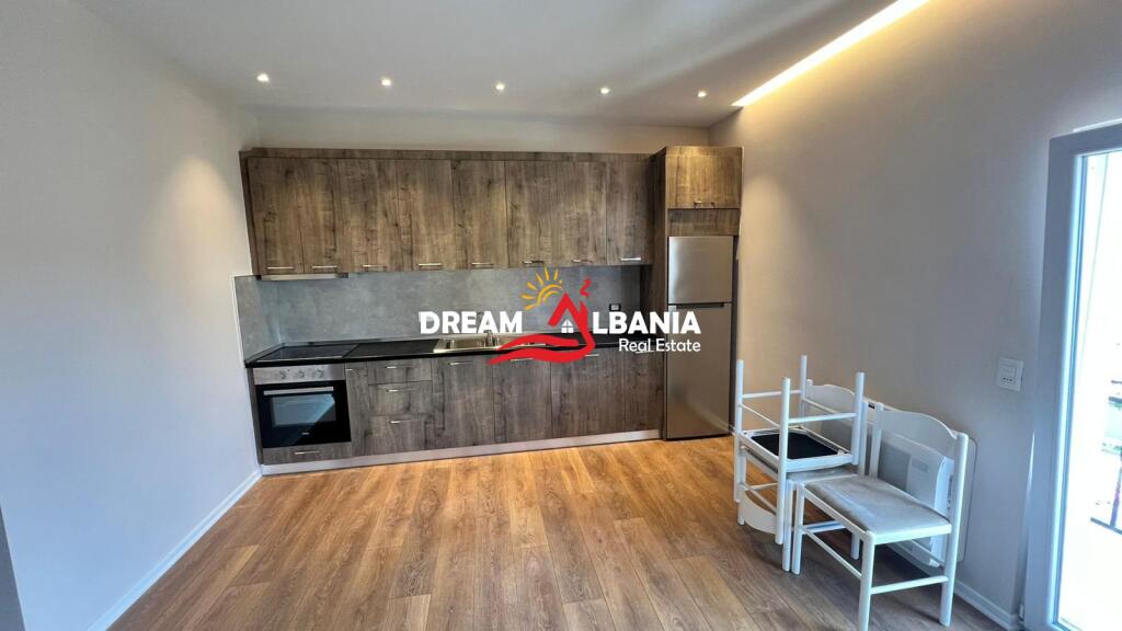 Appartamento 2+1 (piano Villa) in affitto a Sauk vicino all'Accademia di Polizia a Tirana (ID 42214924)
