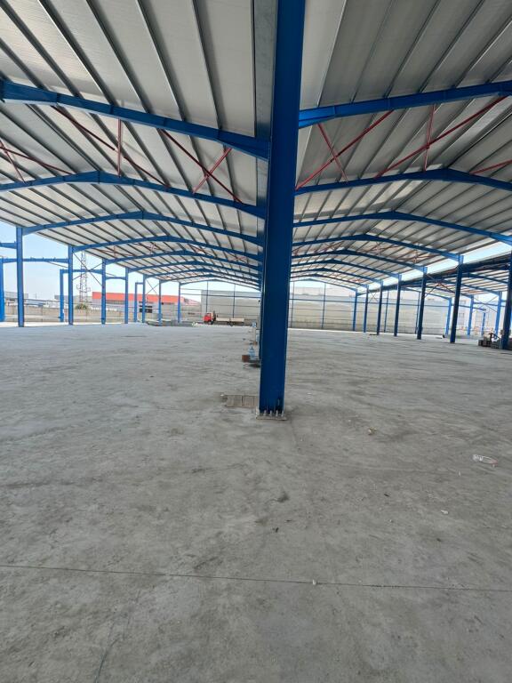 Kapanon me qera , 5000m2, Autostrada Tirane -Durres (10,000 Euro)