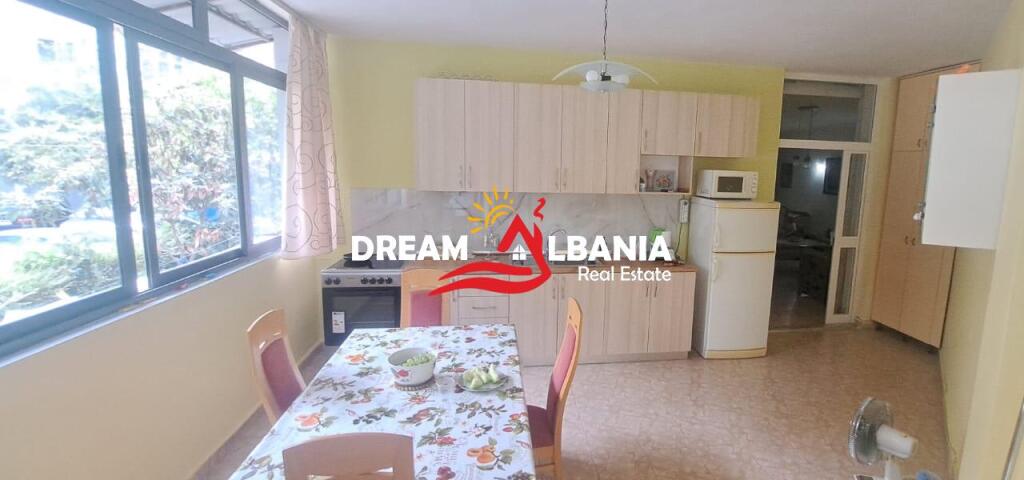 Apartament 2+1 + 1 post parkimi me qera ne Don Bosko, prane “Viva Market” Tirane (ID 42215356)
