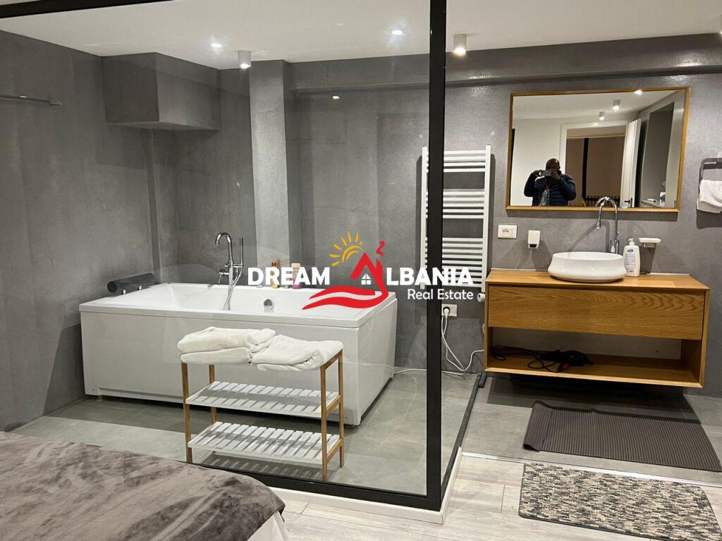 Duplex in affitto in via Kavaja vicino alla Moschea Dine Hoxha (ID 42214939)