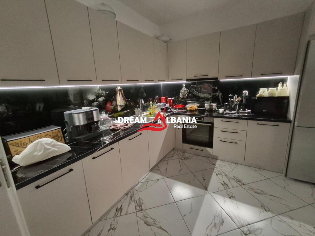 Four-story villa for rent near Bajram Curri Allias School Tirana ID (4251415)