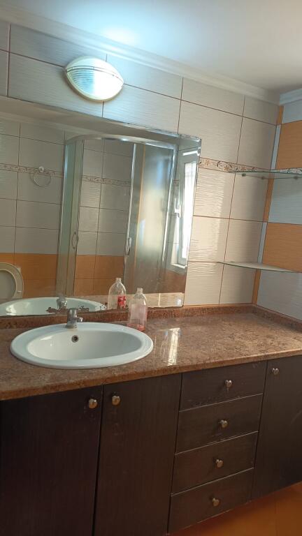 Casa privata in affitto a Shkozë /35,000 leke
