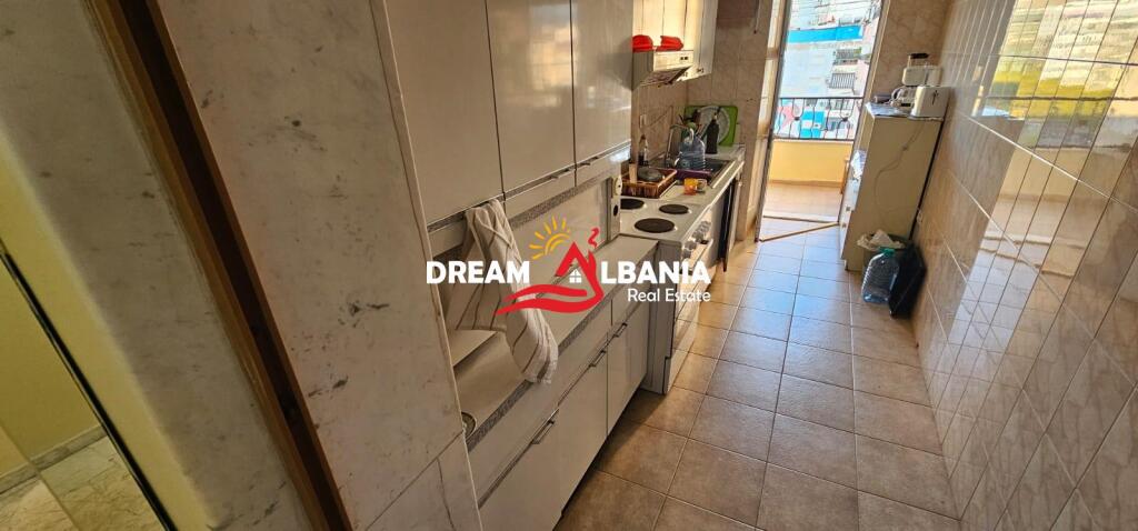 Jepet me qera apartament 2+1 Rr. Dritan Hoxha, Laprak (ID 42215364)