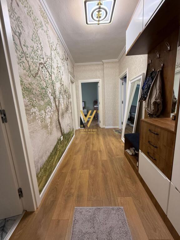 VENDESI APPARTAMENTO 2+1+2 ALLA MOSCHEA, GIARDINO BOTANICO 300.000 EURO