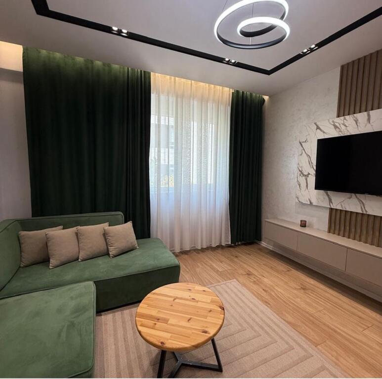 For rent Apartment 2+1 at Liqeni i Thate + parking spot