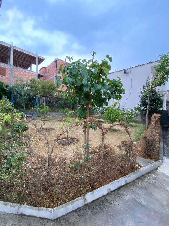 Two-storey villa for rent in Bathore