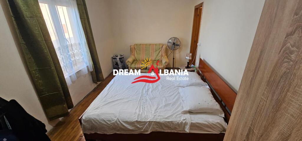 Jepet me qera apartament 2+1 Rr. Dritan Hoxha, Laprak (ID 42215364)