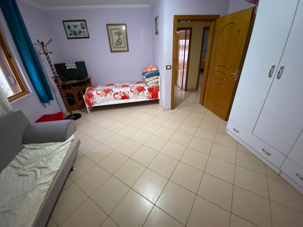 Two-storey villa for rent in Bathore