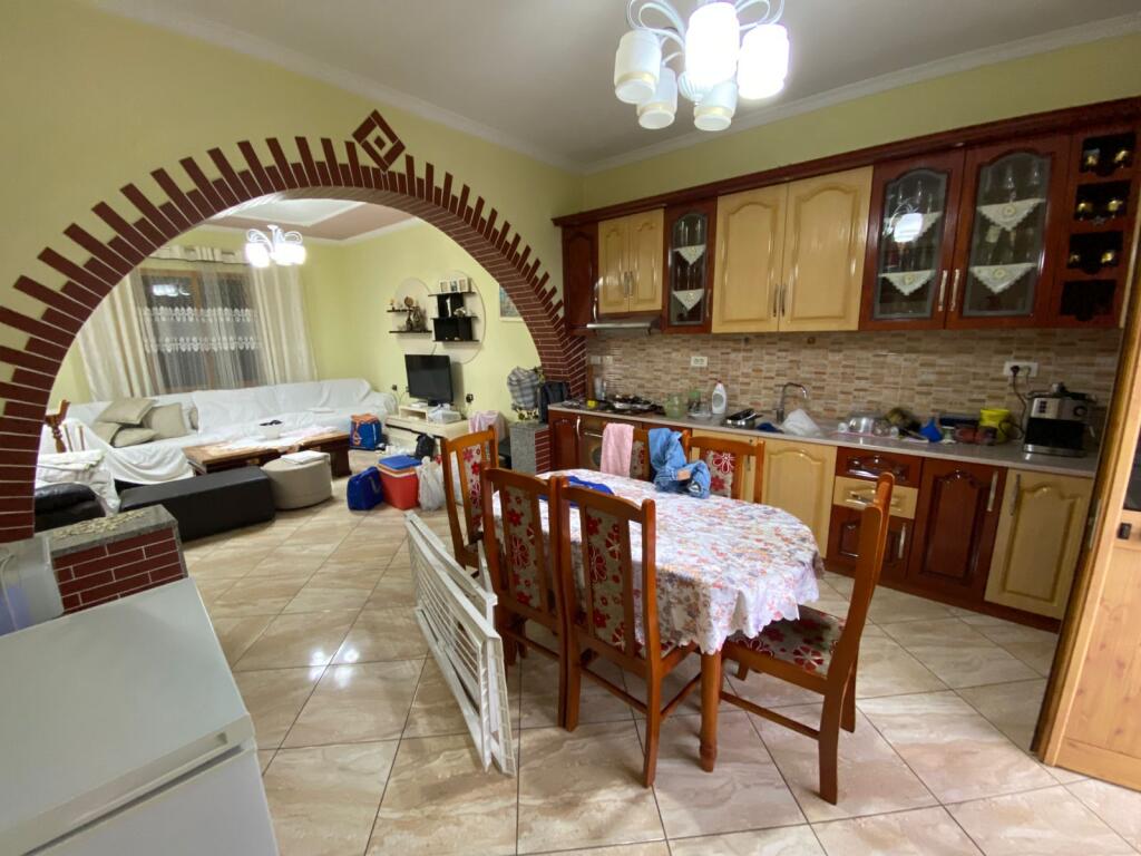Two-storey villa for rent in Bathore