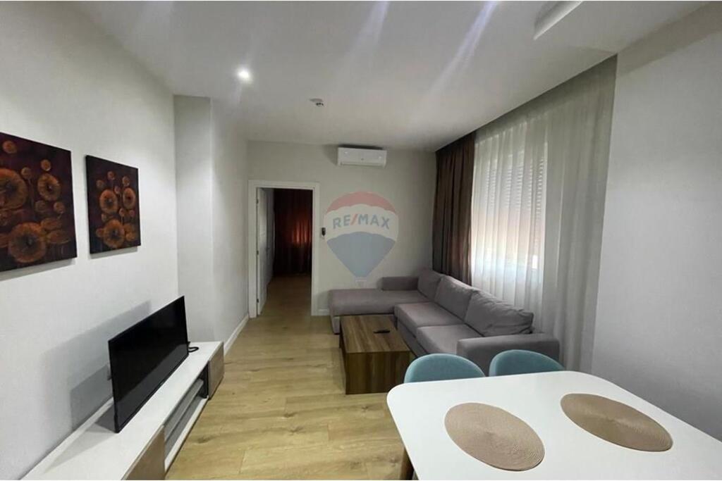 Apartment block for sale in Porcelan, ID: 530191070-24