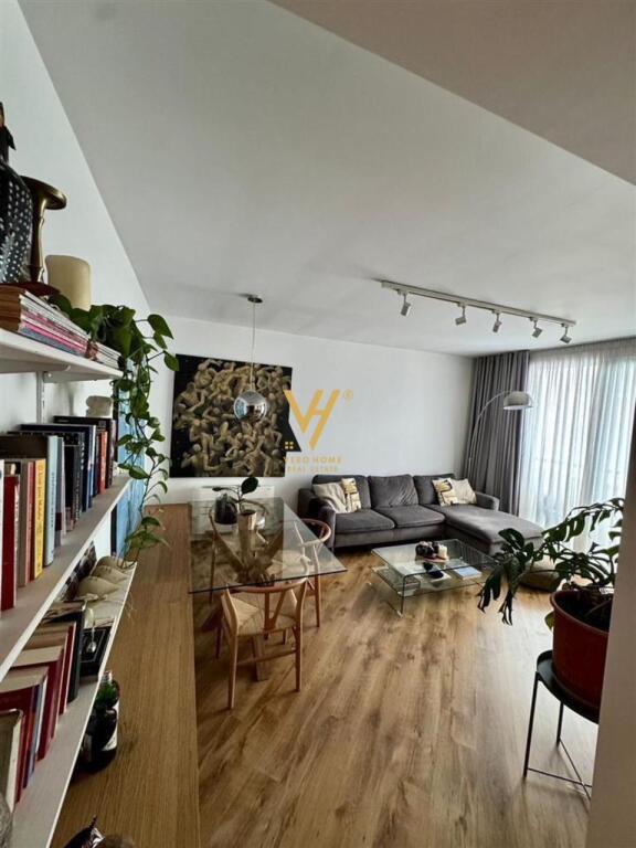 JEPET APARTAMENT 1+1+2BLK ME QERA TEK ISH EKSPOZITA 900 EURO