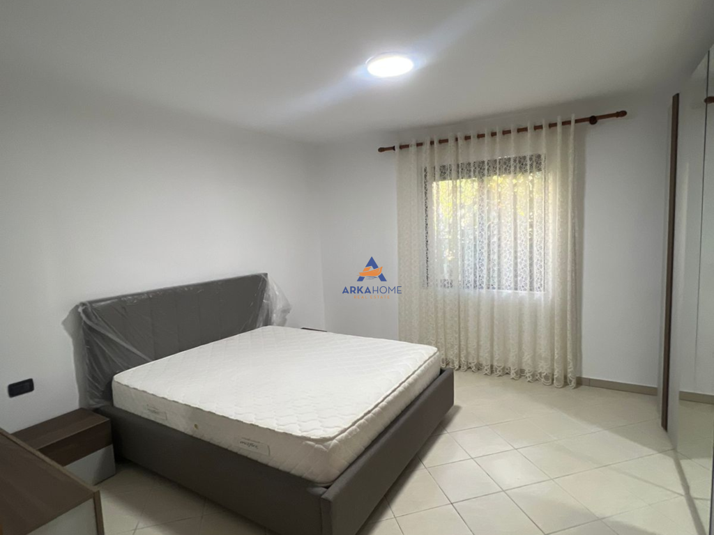 APARTMENT FOR RENT 2+1+YARD "FRESK" 450 EURO.
