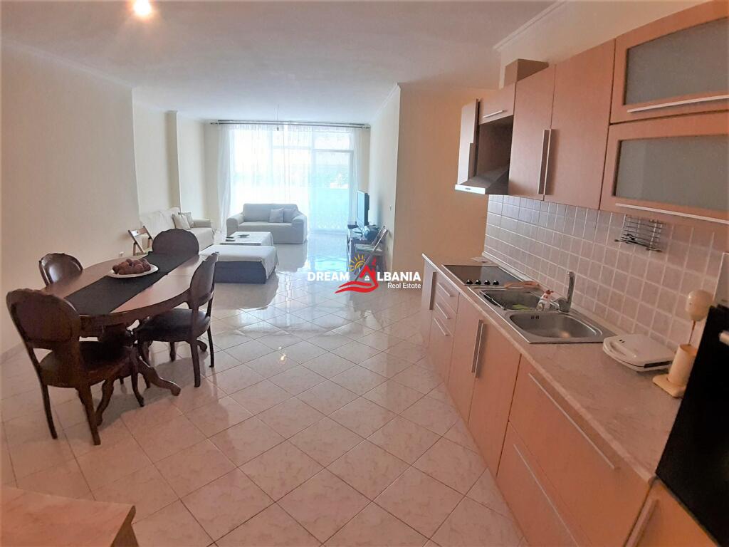 Apartament 3+1 me qera prane vilave Gjermane ne Tirane (ID 4231227)