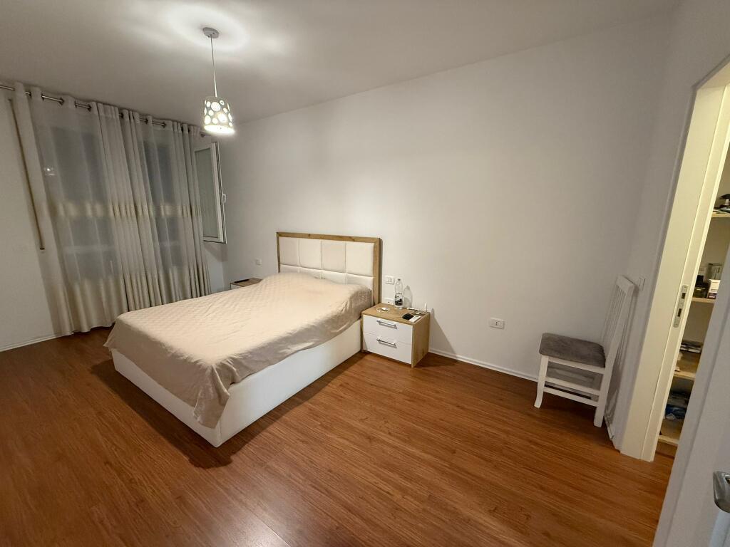 📢 Appartamento 2+1 in affitto  📍 Don Bosko, presso “Fiori di bosko ” e 💶 Prezzo: 90.000 leke al mese  