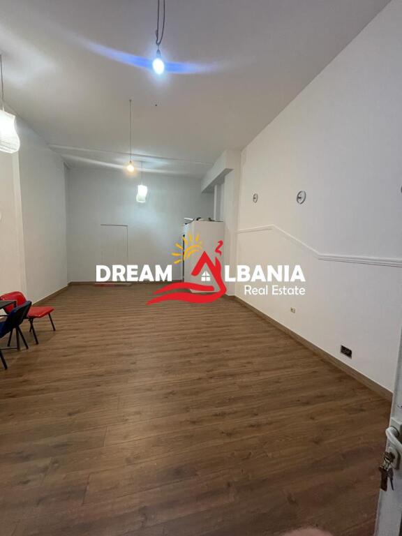 Ambient biznesi me qera, Ish Parku (ID 42711130)
