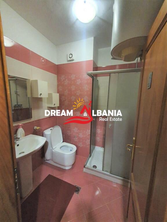 Appartamento 3+1+2 in Affitto nella Zona 21 Dhjetori vicino al Complesso Contatto a Tirana (ID 4231257)
