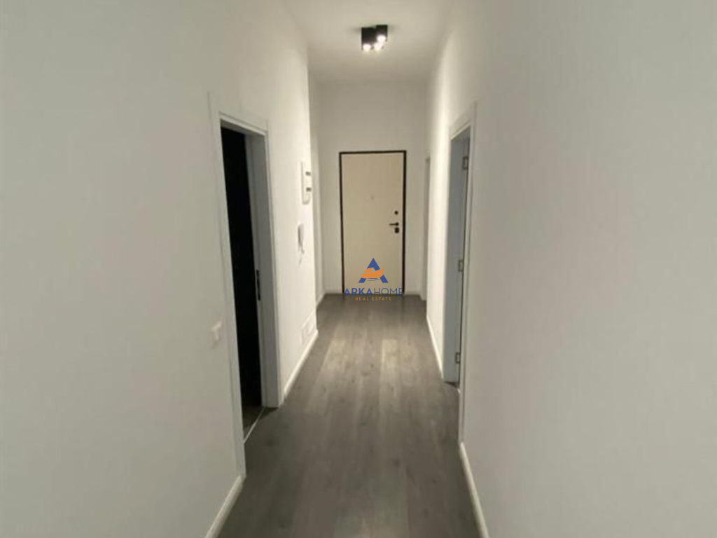 JEPET ME QERA ZYRE 133M2 "SQUARE21" 950 EURO NETO. – pohled 2