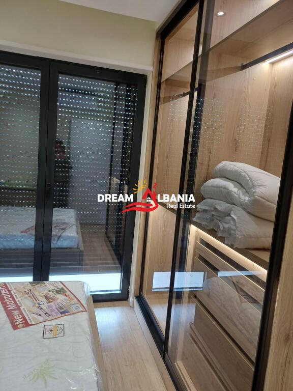 Appartamento in affitto 1+1 a Karl Gega Tirana ID (42111456)