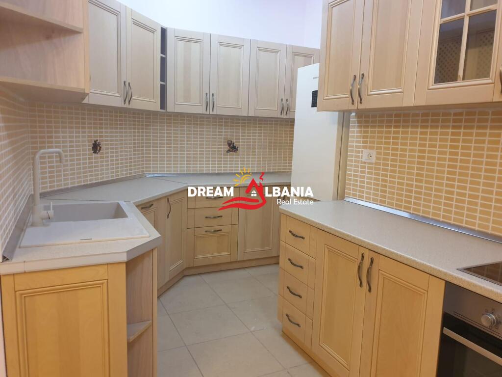Affittasi super appartamento 3+1 vicino al lago secco! (ID 4231275)