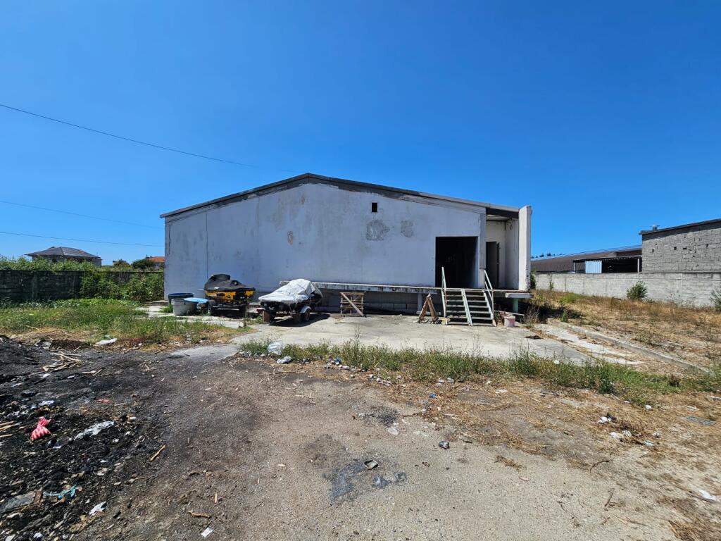 INDUSTRIAL WAREHOUSE FOR SALE IN XHAFZOTAJ, DURRËS
