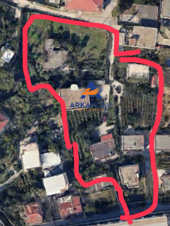 VENGONO DATI 6000 M² DI TERRENO PER AZIENDE DI COSTRUZIONE "LAPRAKE ,JOSIF PASHKO".