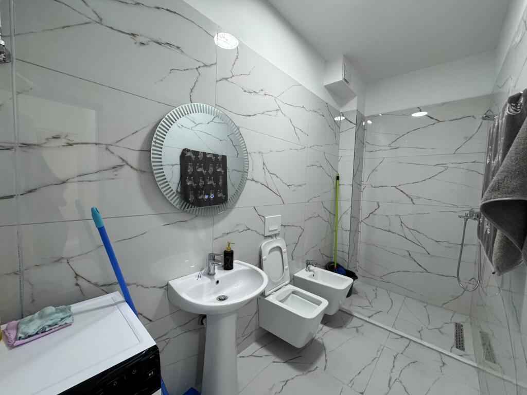 📢 Apartament me qira në Paskuqan 	•	🏠 Tipi: 2+1+2 💶 Çmimi: 650 € / muaj