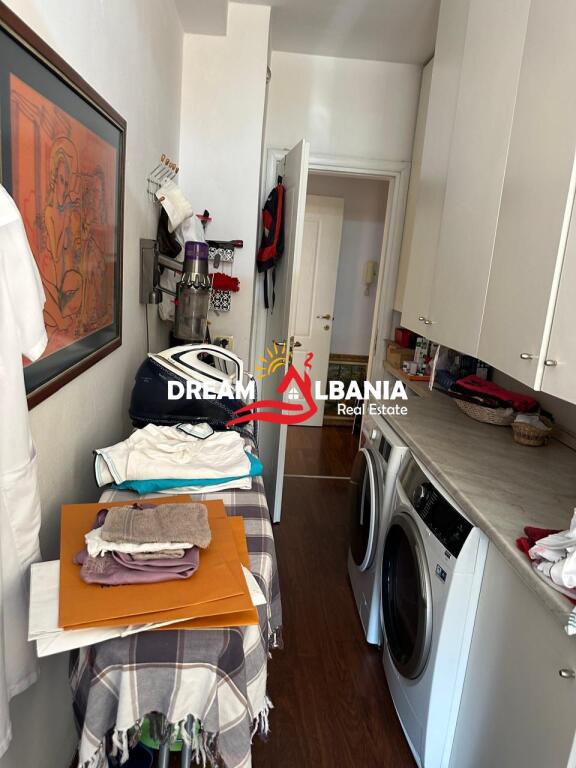Super Appartamento 4+1+3+posto auto in affitto nel Centro vicino a Toptani Center (ID 4231396).