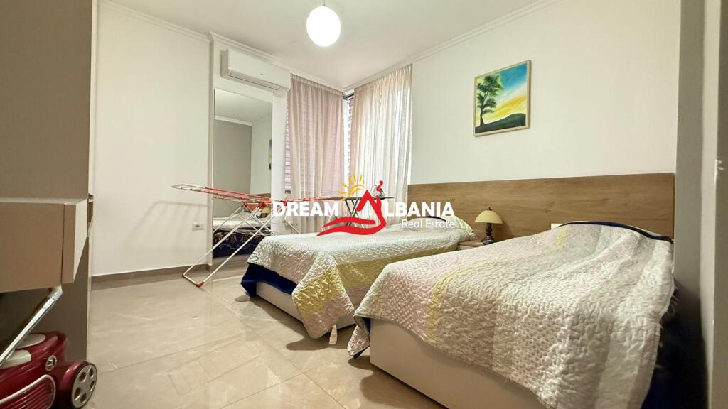 Super Appartamento 2+1+2 WC+ Garage in Affitto nel Centro della Capitale, Vicino al Centro Commerciale Toptani (ID 42214548)
