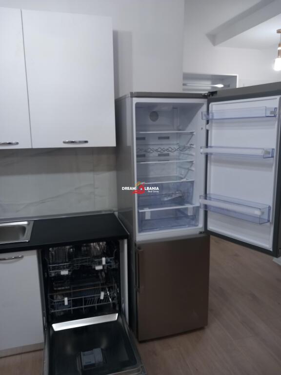Shitet Apartament 2+1+2+Post Parkimi ne Rrugen Siri Kodra tek Rezidenca “Siri 2” (ID 41212048 )
