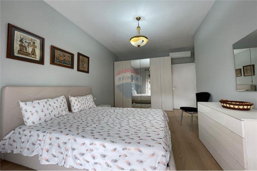 2+1 apartment for rent at Fusha e Aviacionit!
