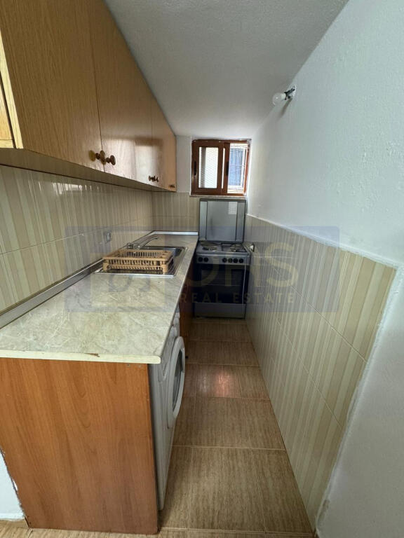Jepet me qera apartament 1+1 ne 5 Maj.