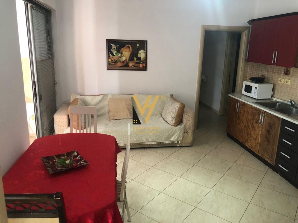 APARTMENT 2+1+2 FOR RENT NEAR THE TRAIN STATION 70,000 LEKE