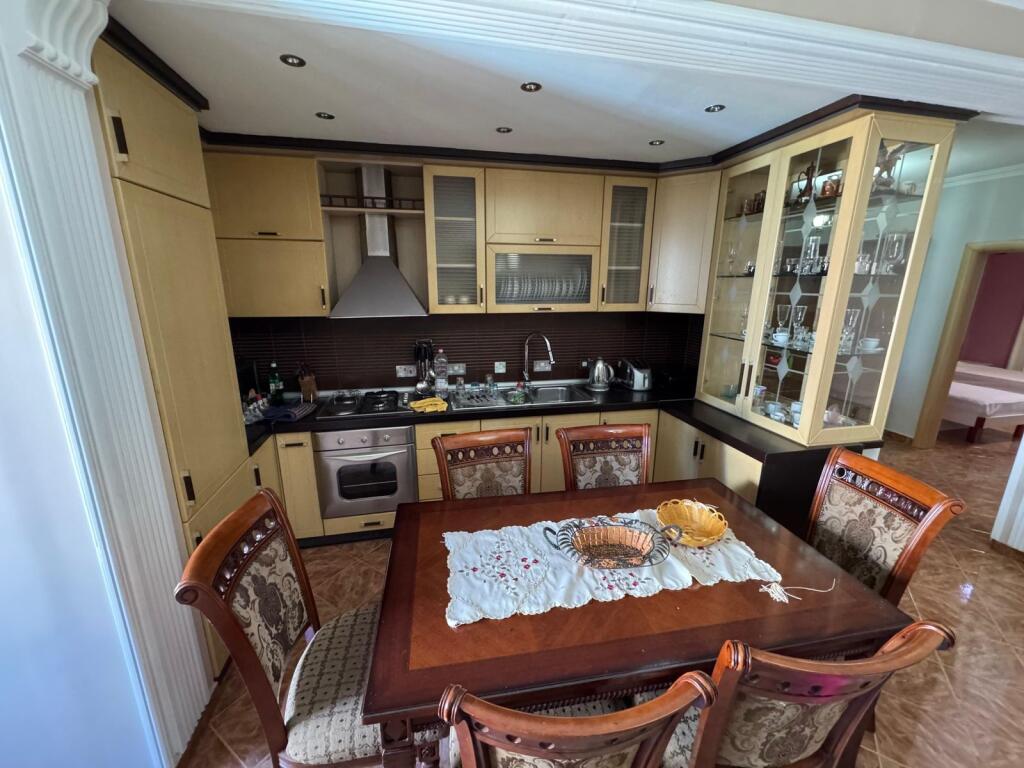 🚪Affitto Appartamento 2+1+2  📍Vecchio Nesharaku dietro Square 21💶 Prezzo: 600 euro al mese