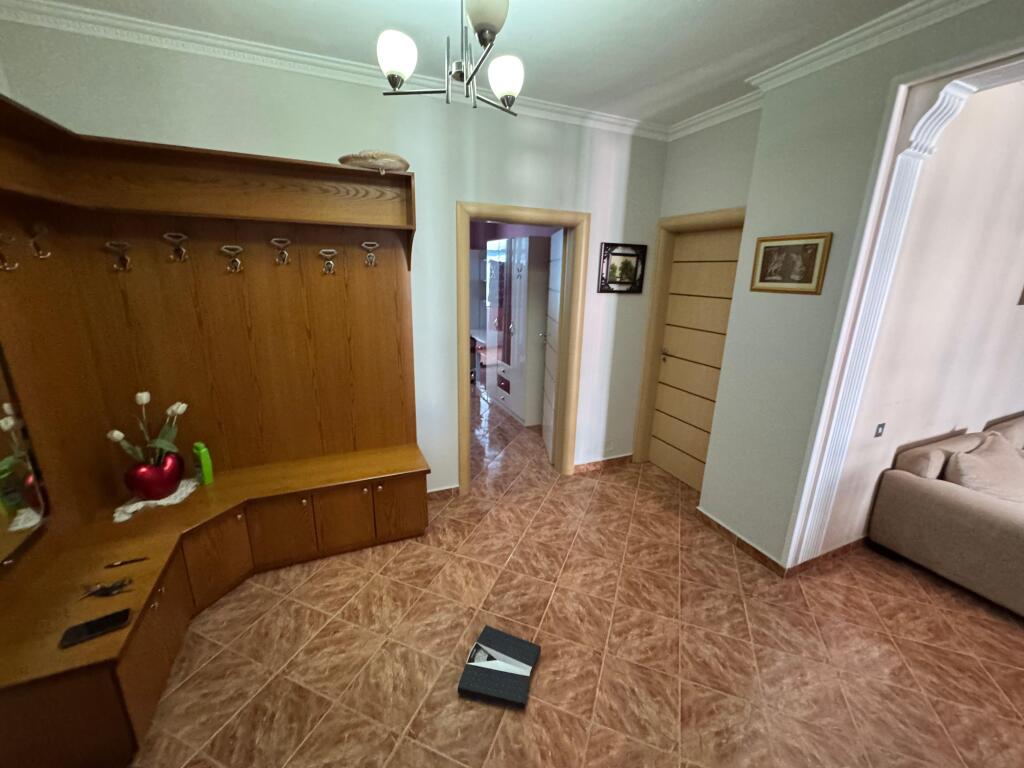 📣 QERA Apartament 2+1 Me 2 Tualete 📍Prane Ish UET, Mbrapa Kompleksit Square 21 ✨