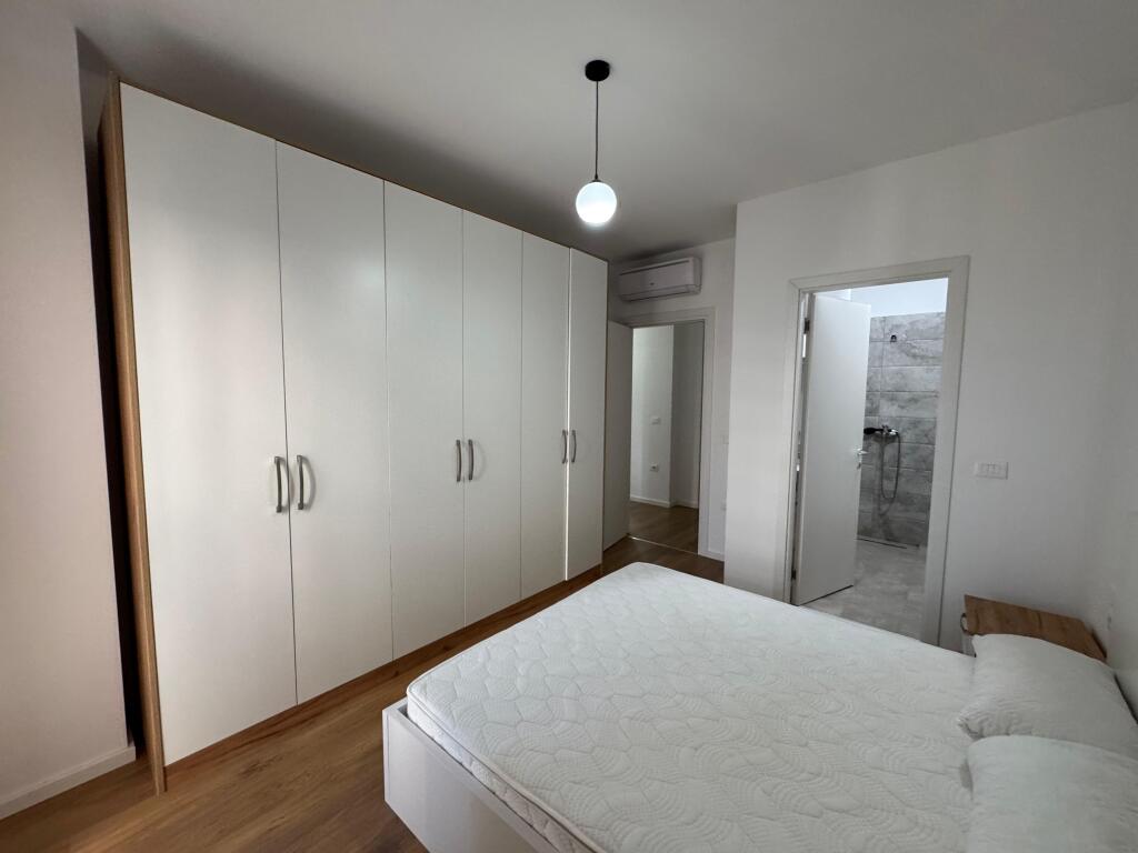 📢 Jepet me qira Apartament 2+1 +2📍 Don Bosko, Tek Trio Tower 💶 Çmimi: 90000 leke
