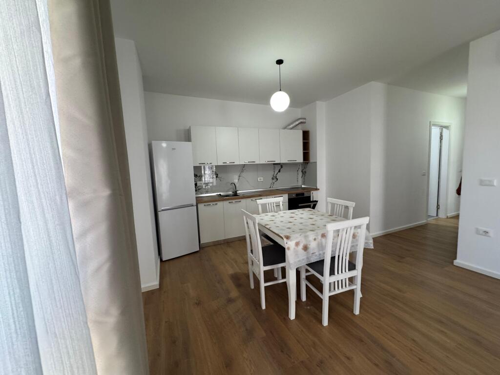 📢 Jepet me qira Apartament 2+1 +2📍 Don Bosko, Tek Trio Tower 💶 Çmimi: 90000 leke