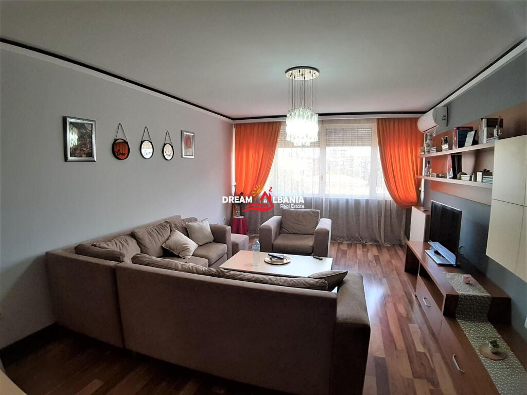 Appartamenti 2+1 in affitto in Via Elbasani, vicino allo stadio Air Albania a Tirana (ID 42211103)