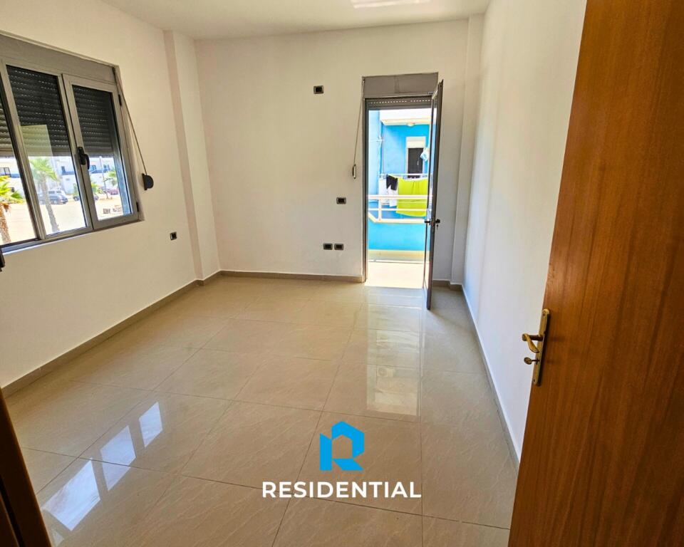 Ne Golem Shitet Apartament 1+1 100M Larg Detit!