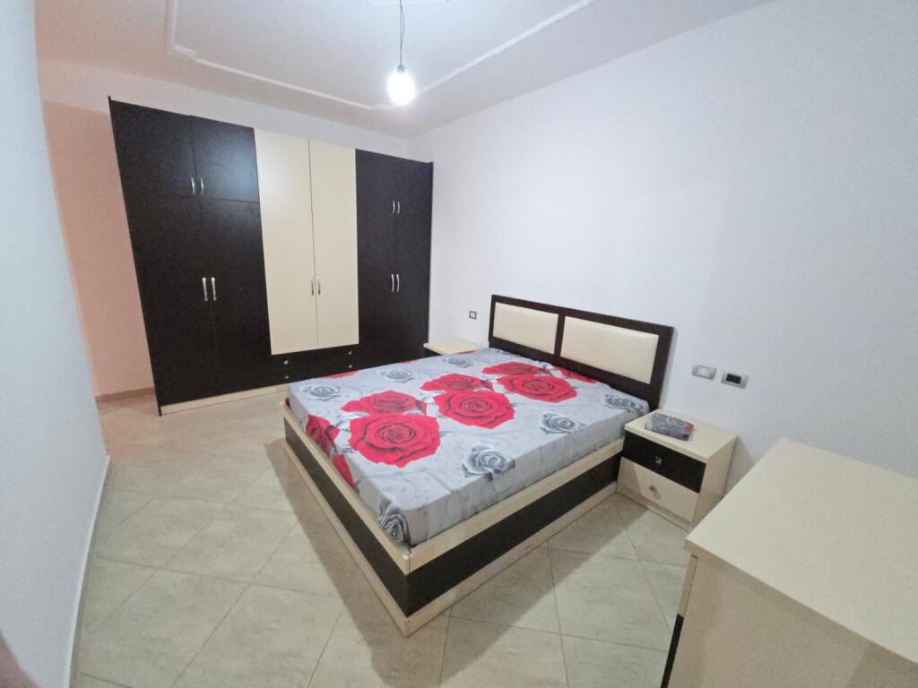 JEPET ME QERA APARTAMENT 2+1 NE PLAZH, PRANE ILIRIA PLAZH DURRES