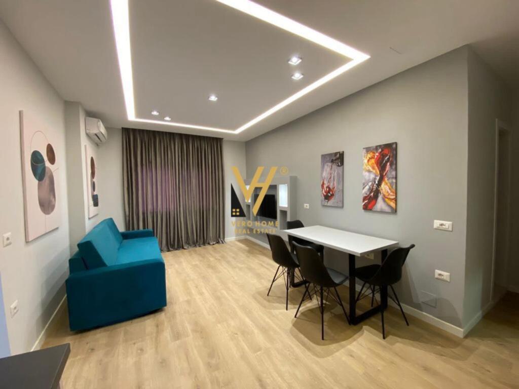 JEPET APARTAMENT LUKSOZ 2+1 ME QIRA 21 DHJETORI 60.000 LEKE