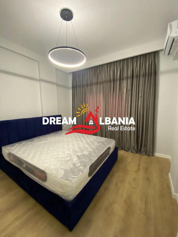 Appartamento 2+1 in affitto nella zona del 21 Dicembre vicino ai convitti di Ingegneria Edile a Tirana (ID 42211276)