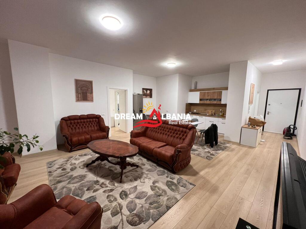 Jepet me qera apartament 2+1+2 ne rrugen Aleksander Moisiu, prane Klanit (ID 42215039)
