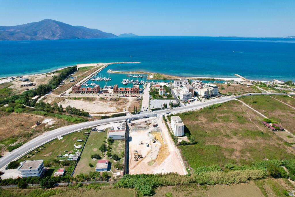 Apartament Per Shitje Tek One Oricum Bay