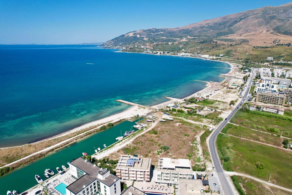 Apartament Per Shitje Tek One Oricum Bay