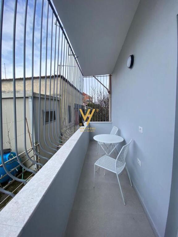 JEPET APARTAMENT LUKSOZ 2+1 ME QIRA 21 DHJETORI 60.000 LEKE