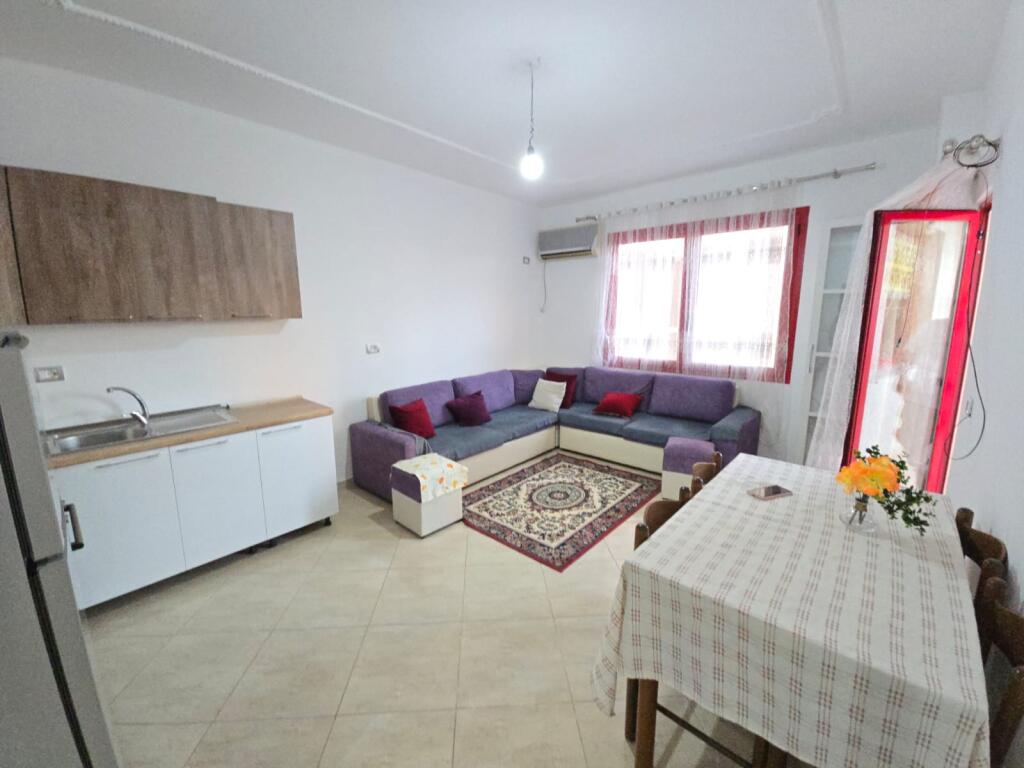 JEPET ME QERA APARTAMENT 2+1 NE PLAZH, PRANE ILIRIA PLAZH DURRES